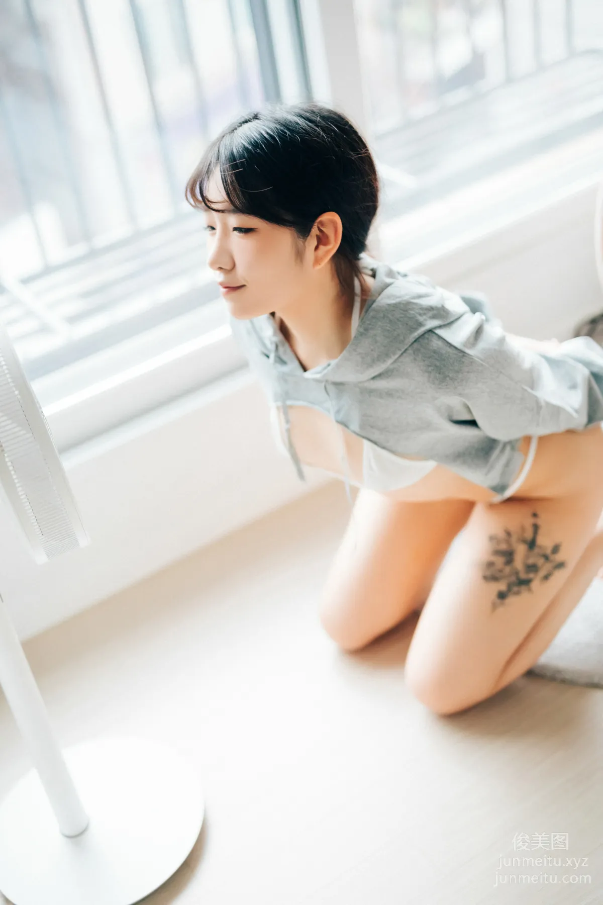 029.[Loozy] – SonSon (손손) – Date at home + S.Ver [176P] page 118