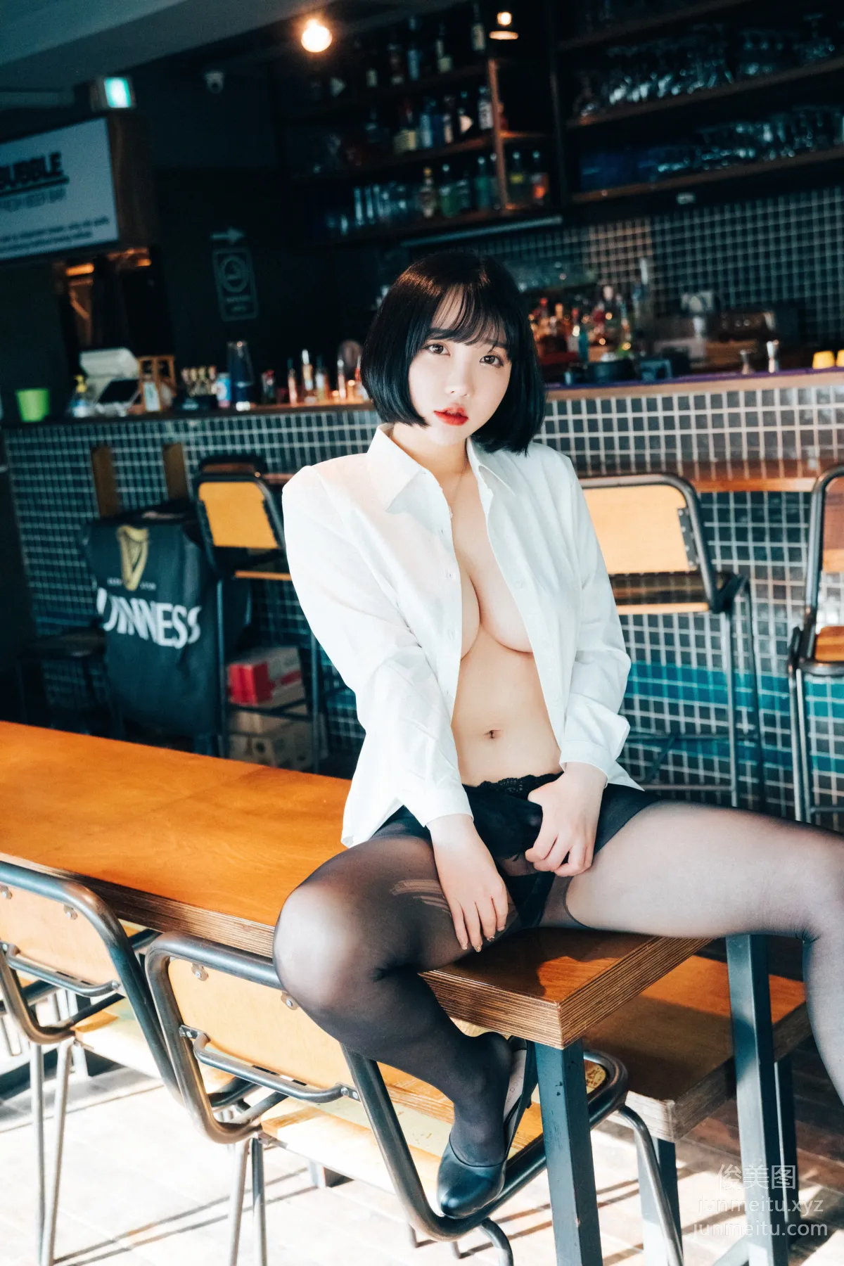 040.[Loozy] Ye Eun 손예은 - Tainted love bar [126P] page 79