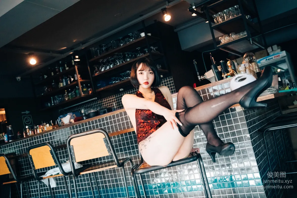 040.[Loozy] Ye Eun 손예은 - Tainted love bar [126P] page 75