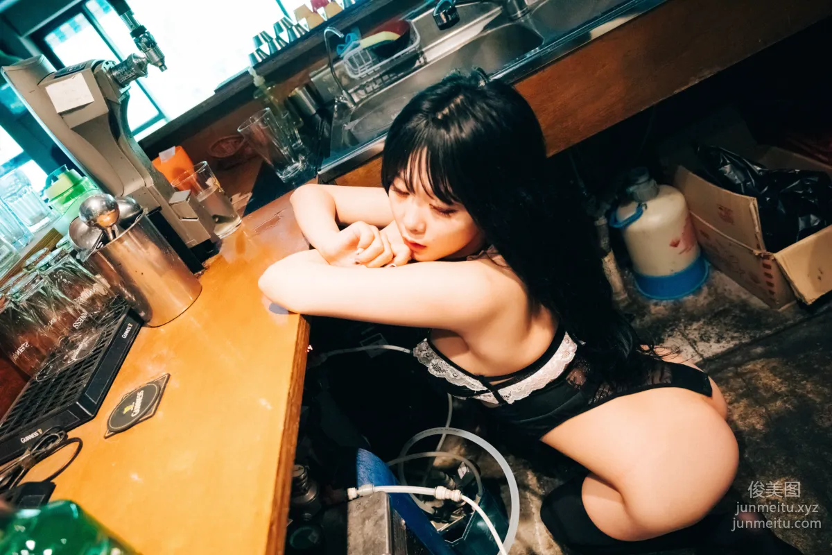 049.[Loozy] Zia (지아) - SM Bar [211P] page 154