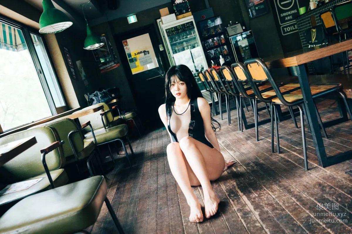 049.[Loozy] Zia (지아) - SM Bar [211P] page 77