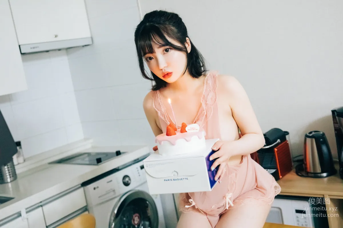 071.[Loozy] Ye Eun (손예은) – HBD + S.Ver [132P] page 52