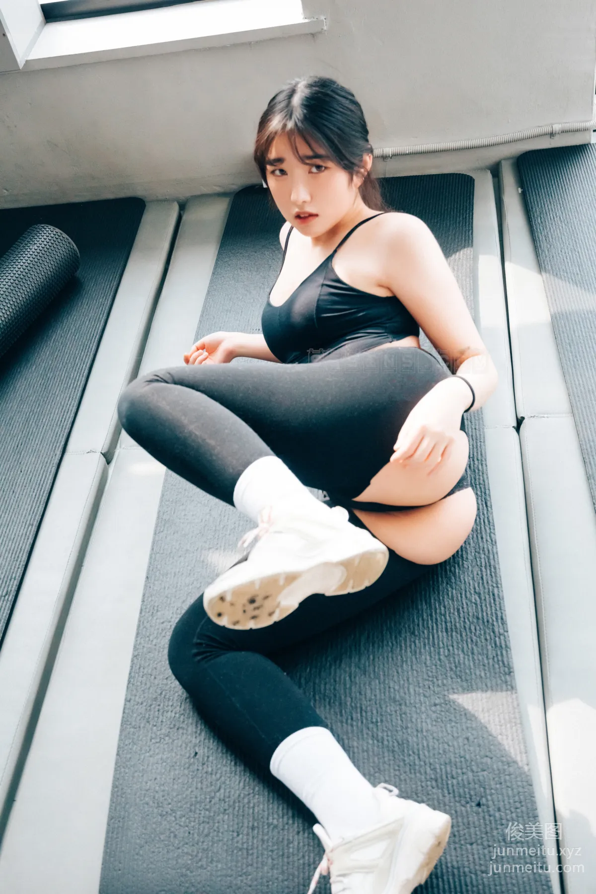 086.[Loozy] Sonson (손손) – Personal trainer + S.Ver [117P] page 44