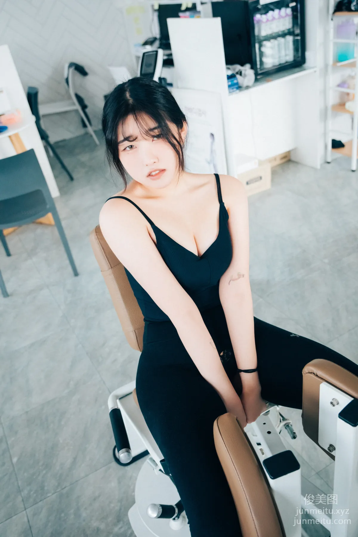 086.[Loozy] Sonson (손손) – Personal trainer + S.Ver [117P] page 55