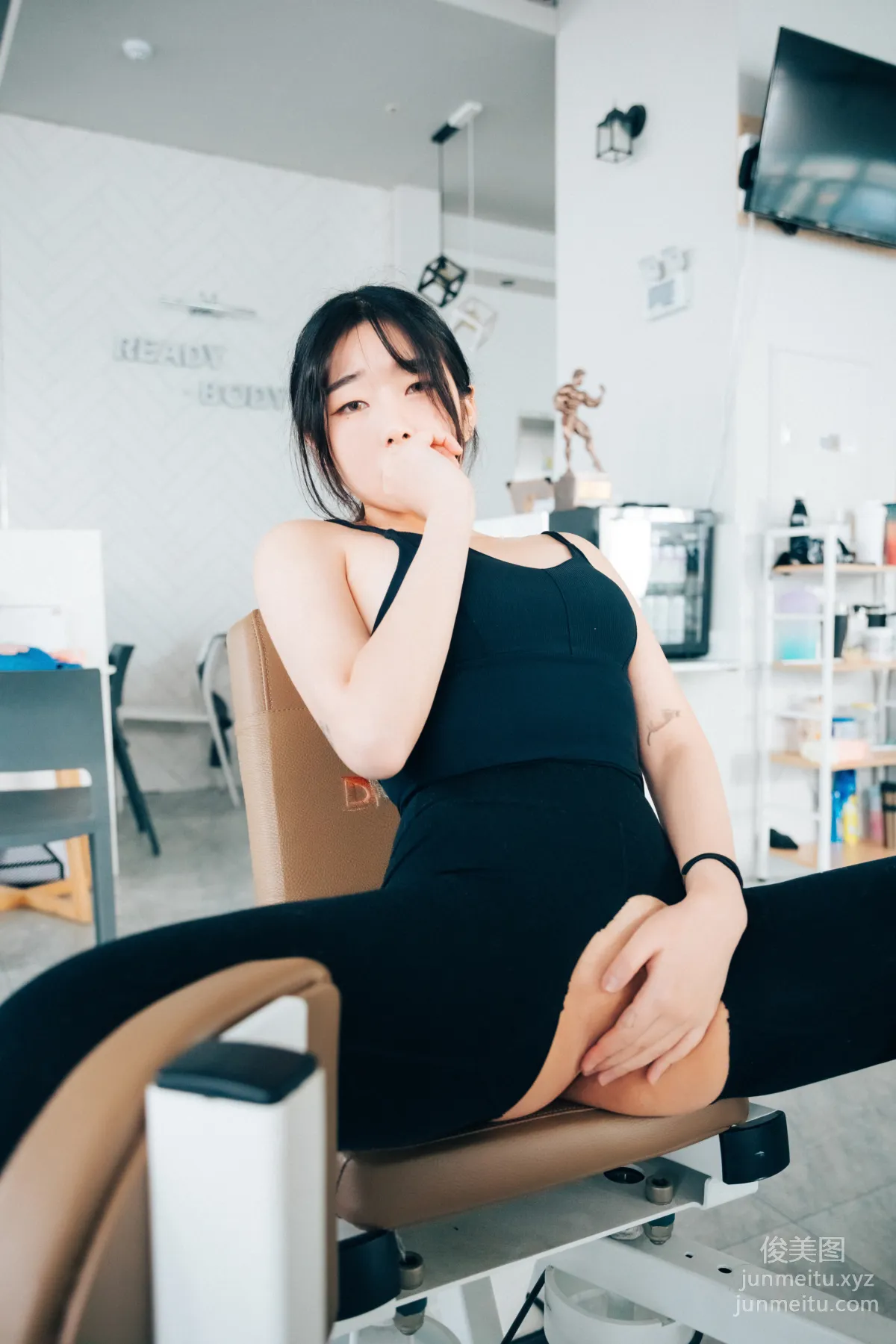 086.[Loozy] Sonson (손손) – Personal trainer + S.Ver [117P] page 59