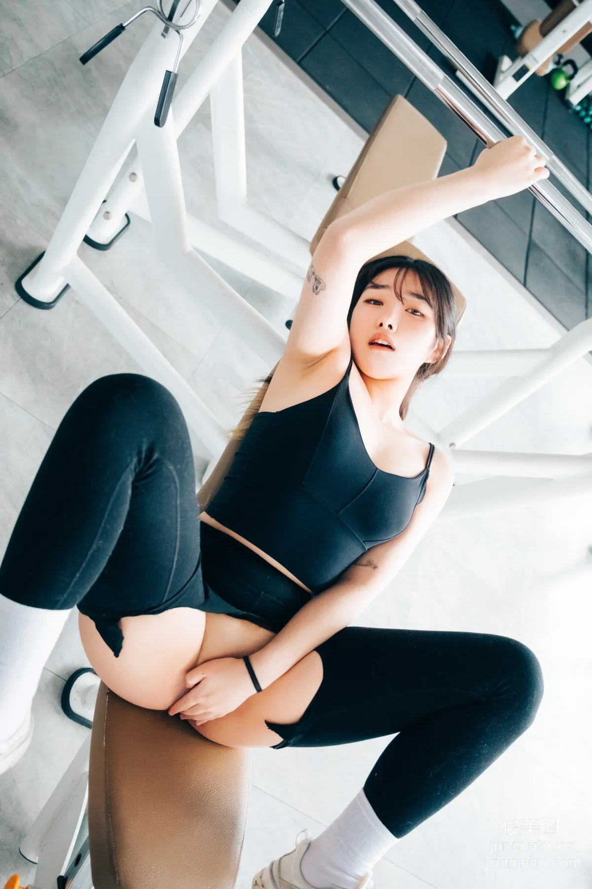 086.[Loozy] Sonson (손손) – Personal trainer + S.Ver [117P] page 71