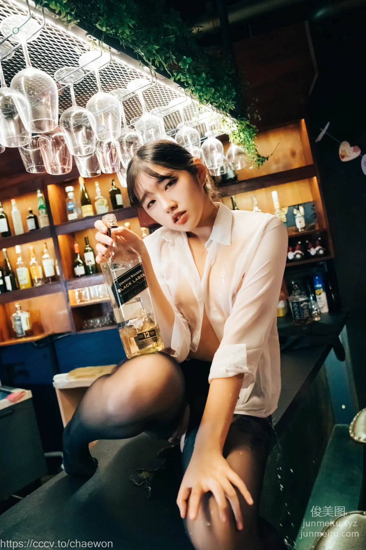 134.[Loozy] SonSon (손손) - S Bar[107P] page 90