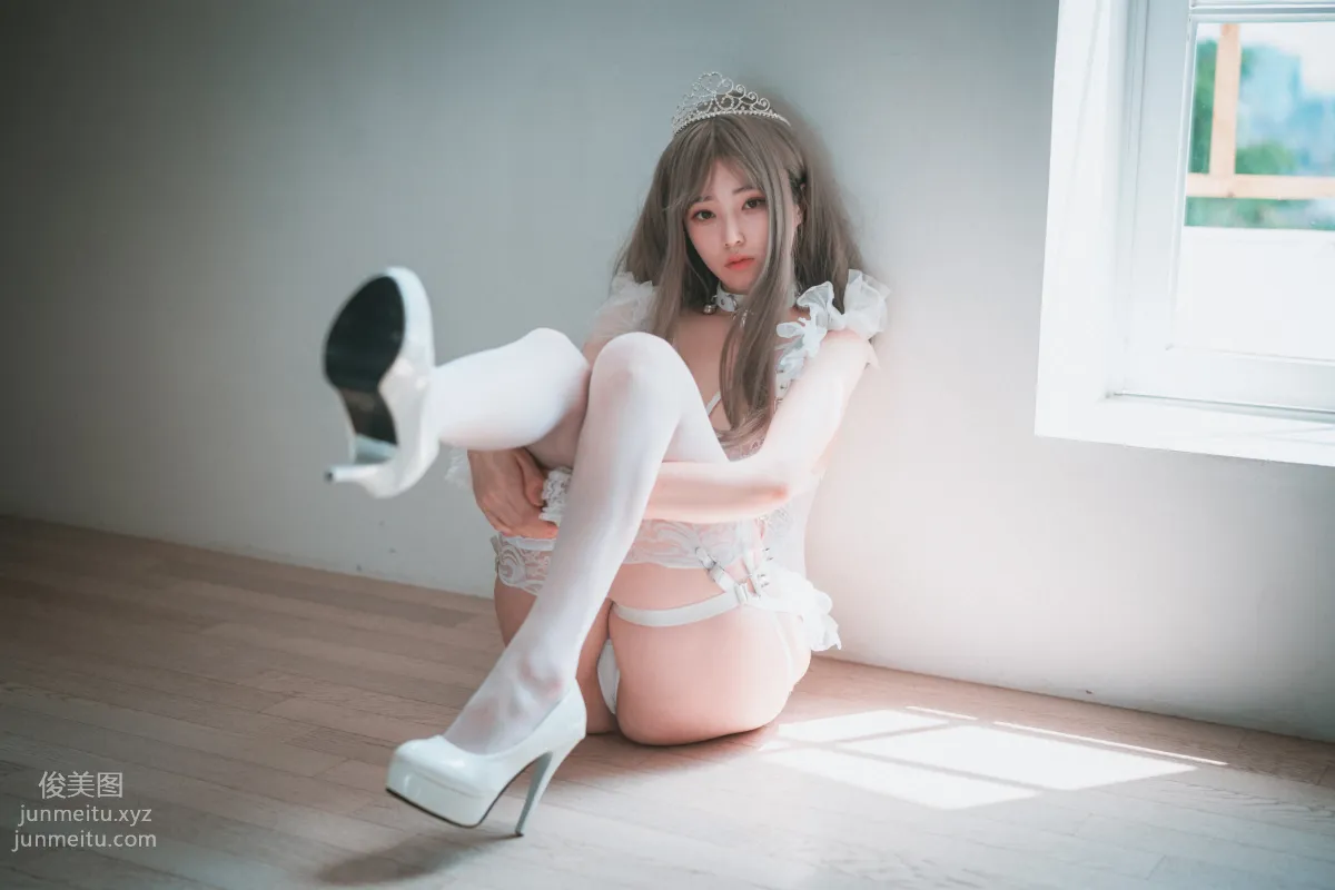 018.[DJAWA] Bambi - Reine de Blanc + B-side[42P] page 72