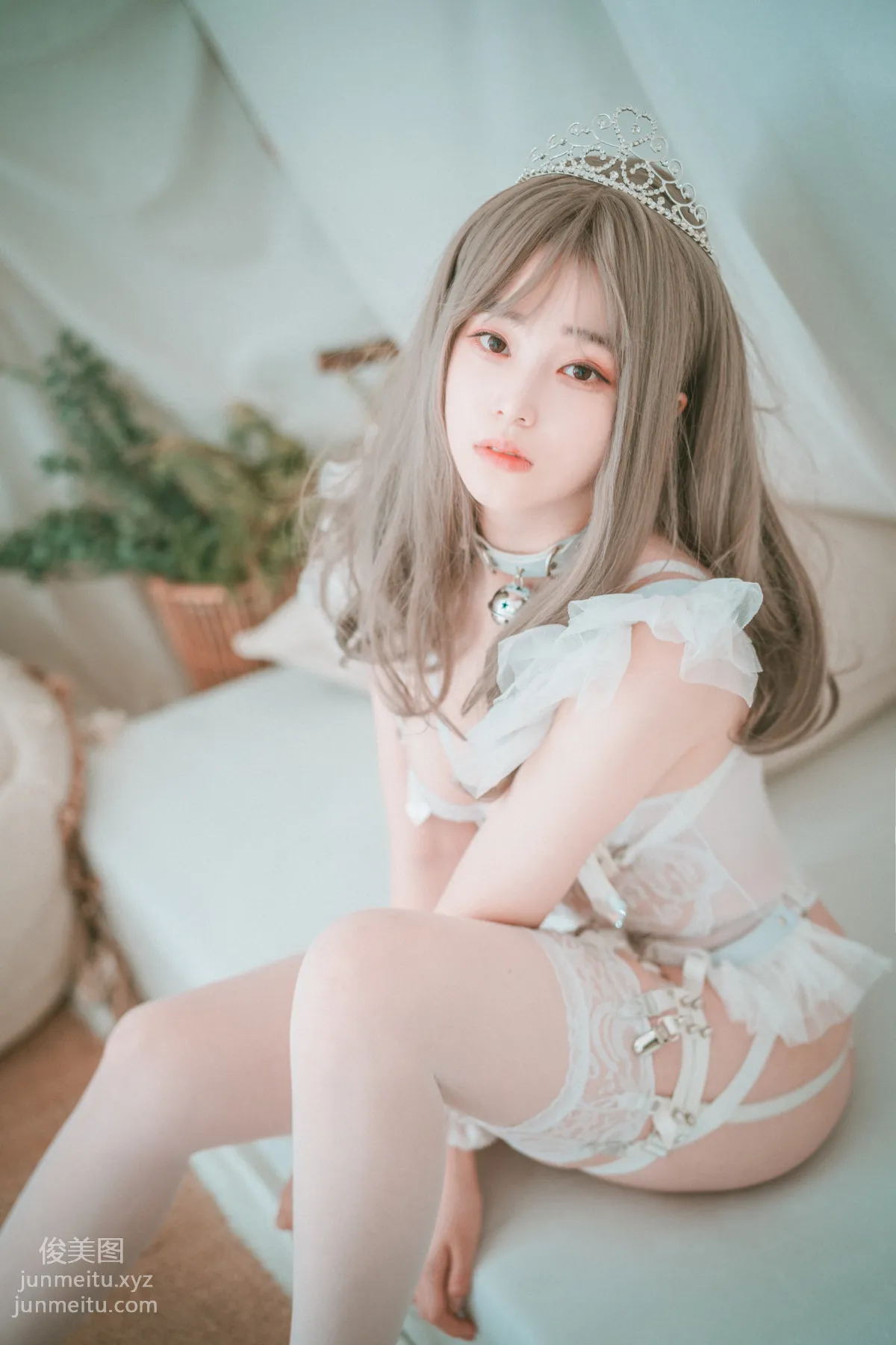 018.[DJAWA] Bambi - Reine de Blanc + B-side[42P] page 81