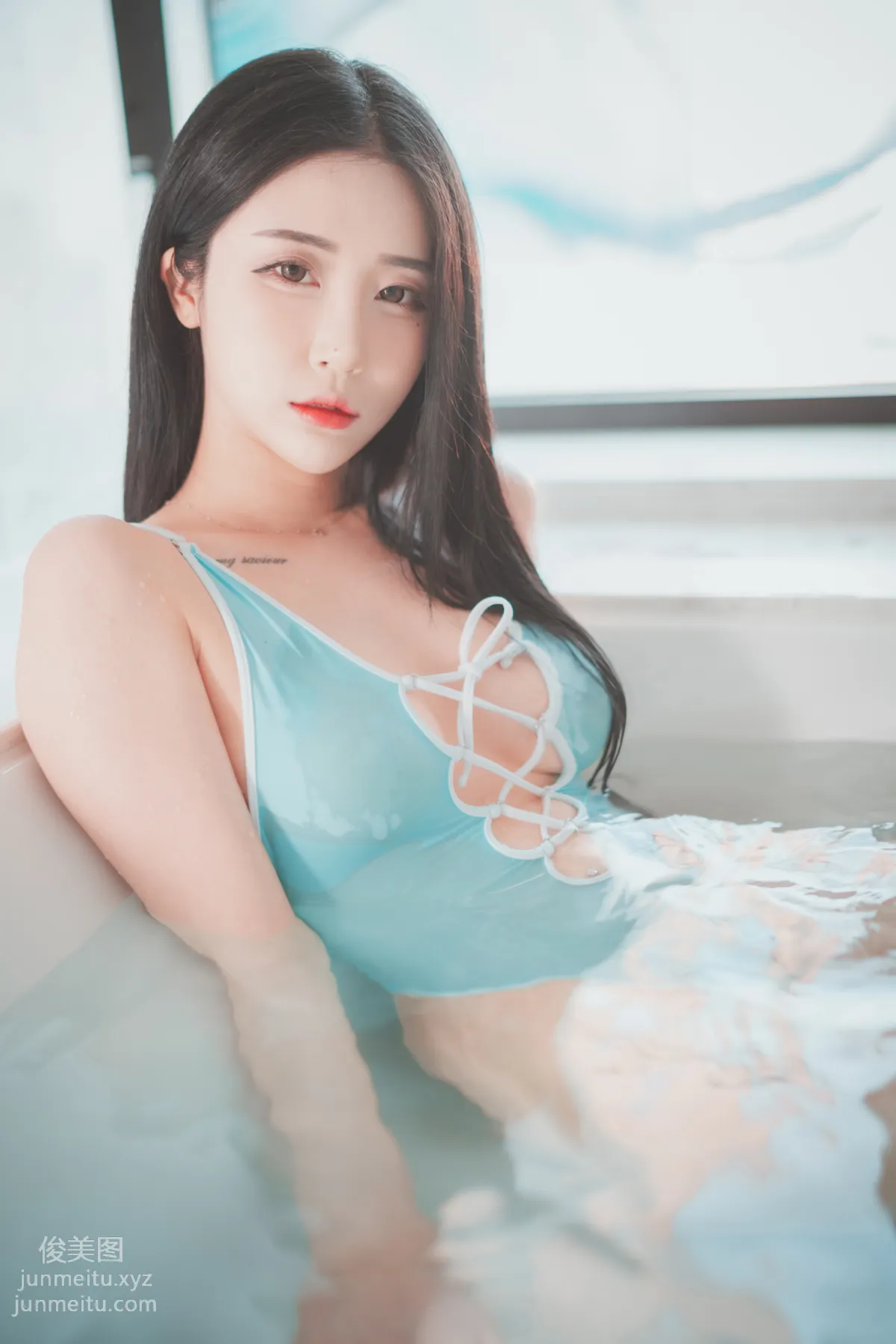 025.[DJAWA] Bomi - Bomistry #3[59P] page 44