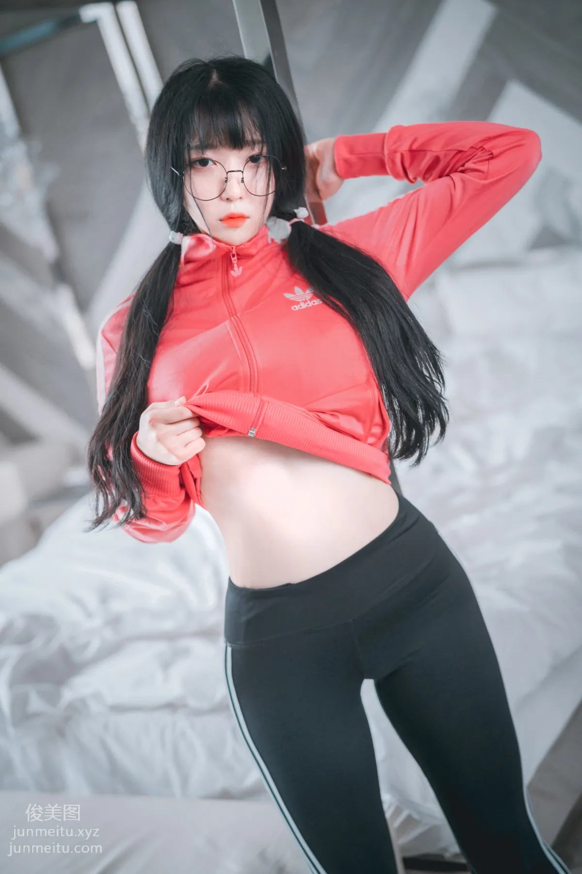 088.[DJAWA] Araming - Hot Pink Jersey[81P] page 39