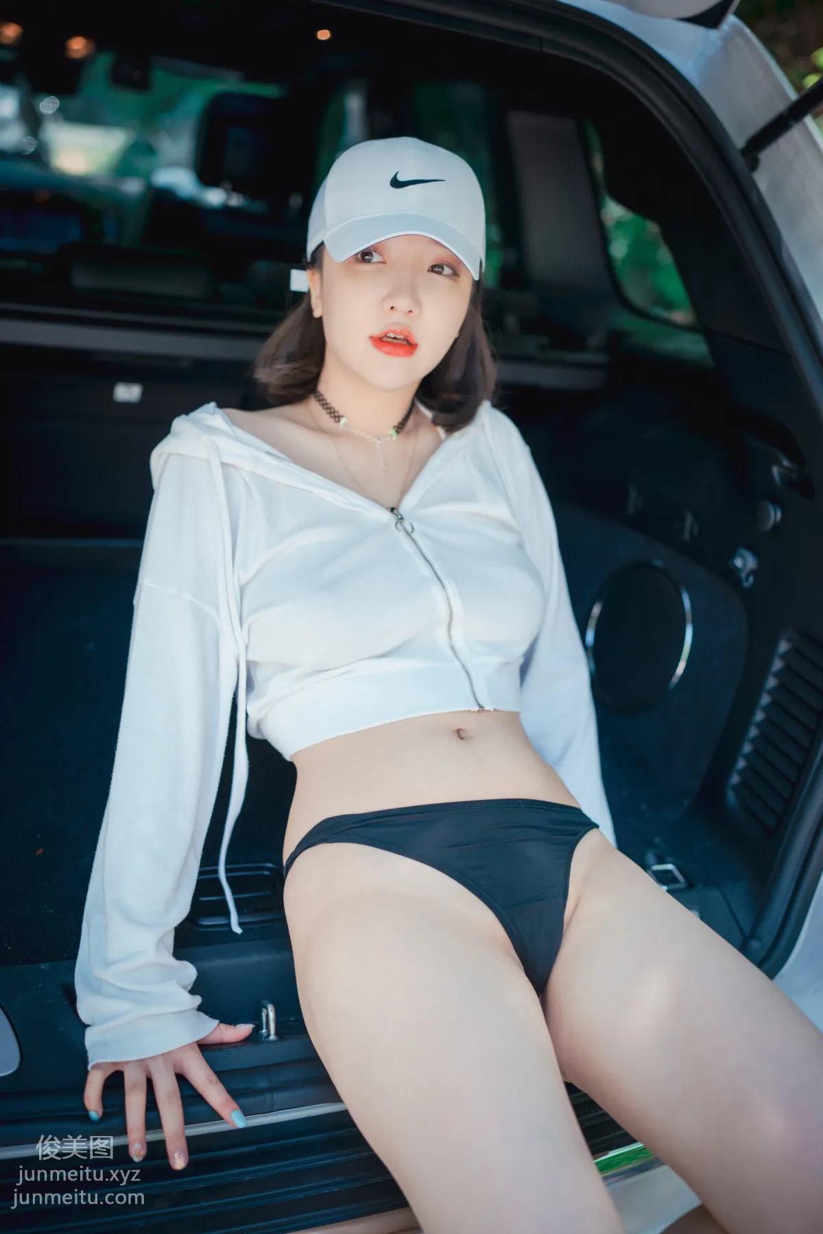 095.[DJAWA] Ye-Eun - Naughty Trekking[287P] page 184