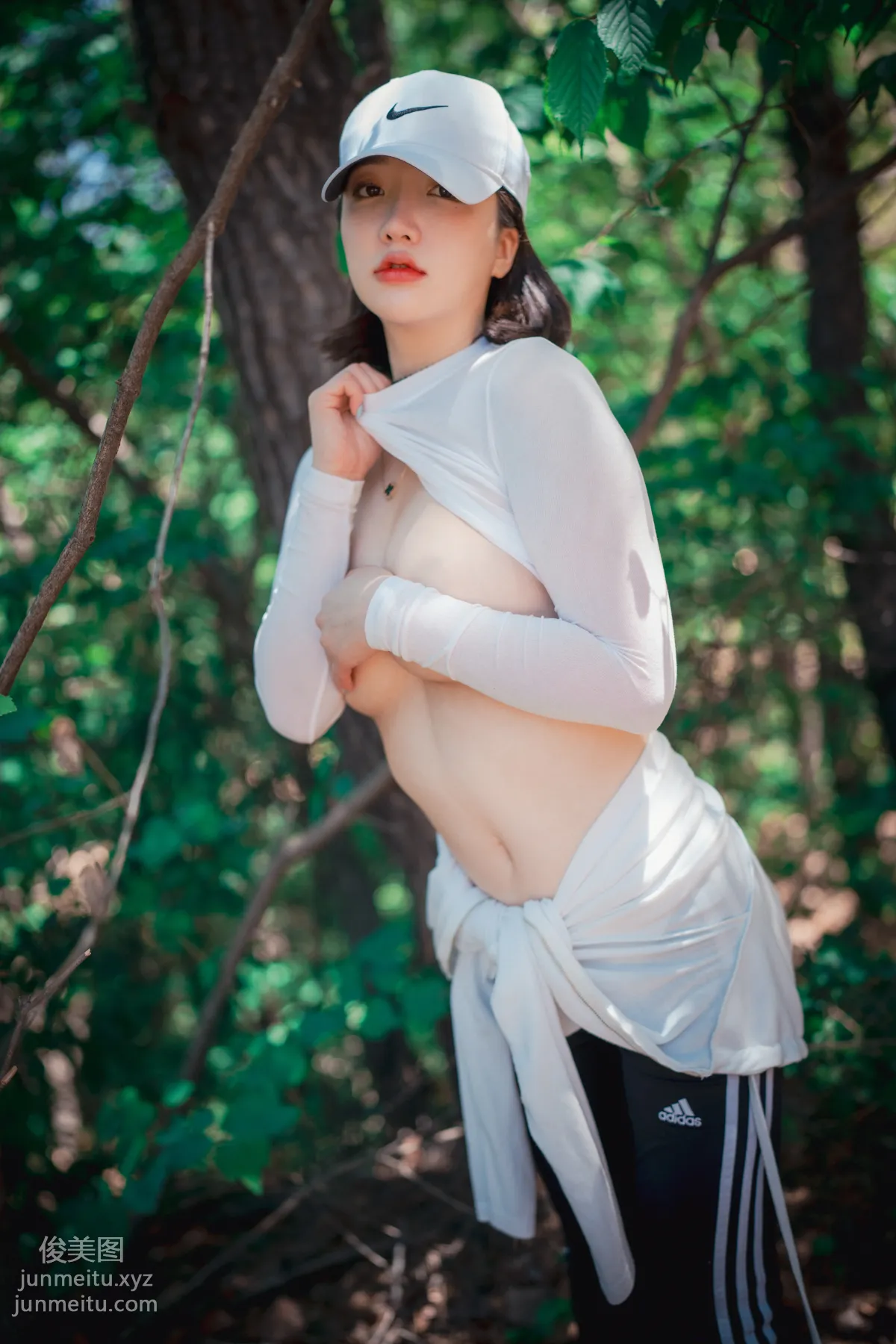 095.[DJAWA] Ye-Eun - Naughty Trekking[287P] page 248