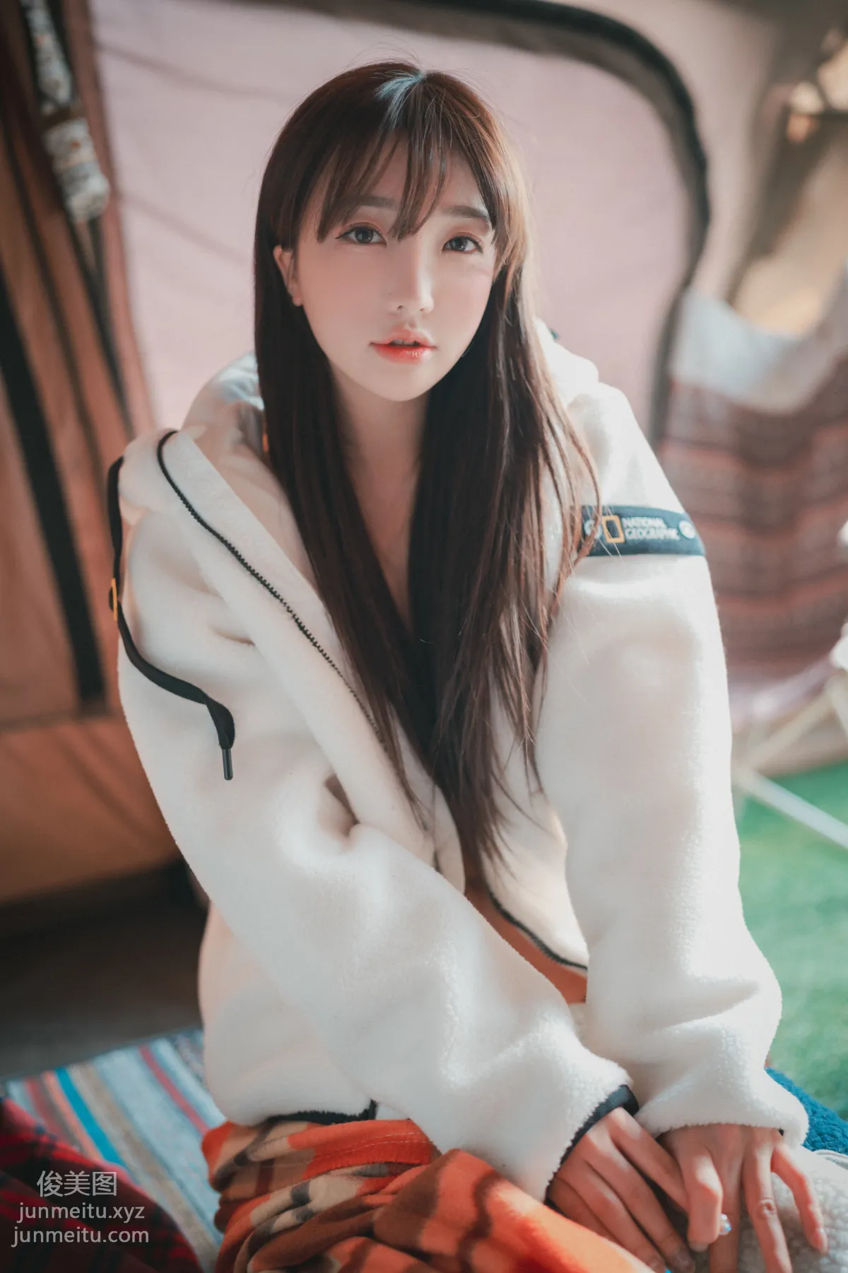 162.[DJAWA] Yeeun - Romantic Winter Glamping[99P] page 47
