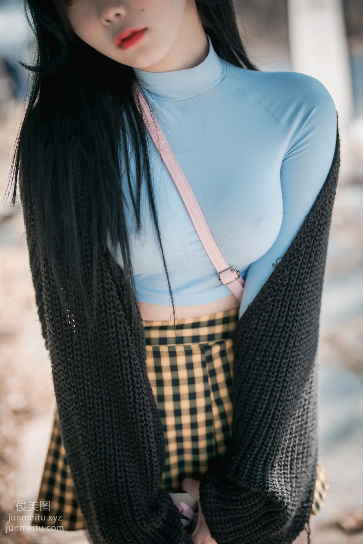 241.[DJAWA] Zia - Early Spring Walk in March[141P] page 75