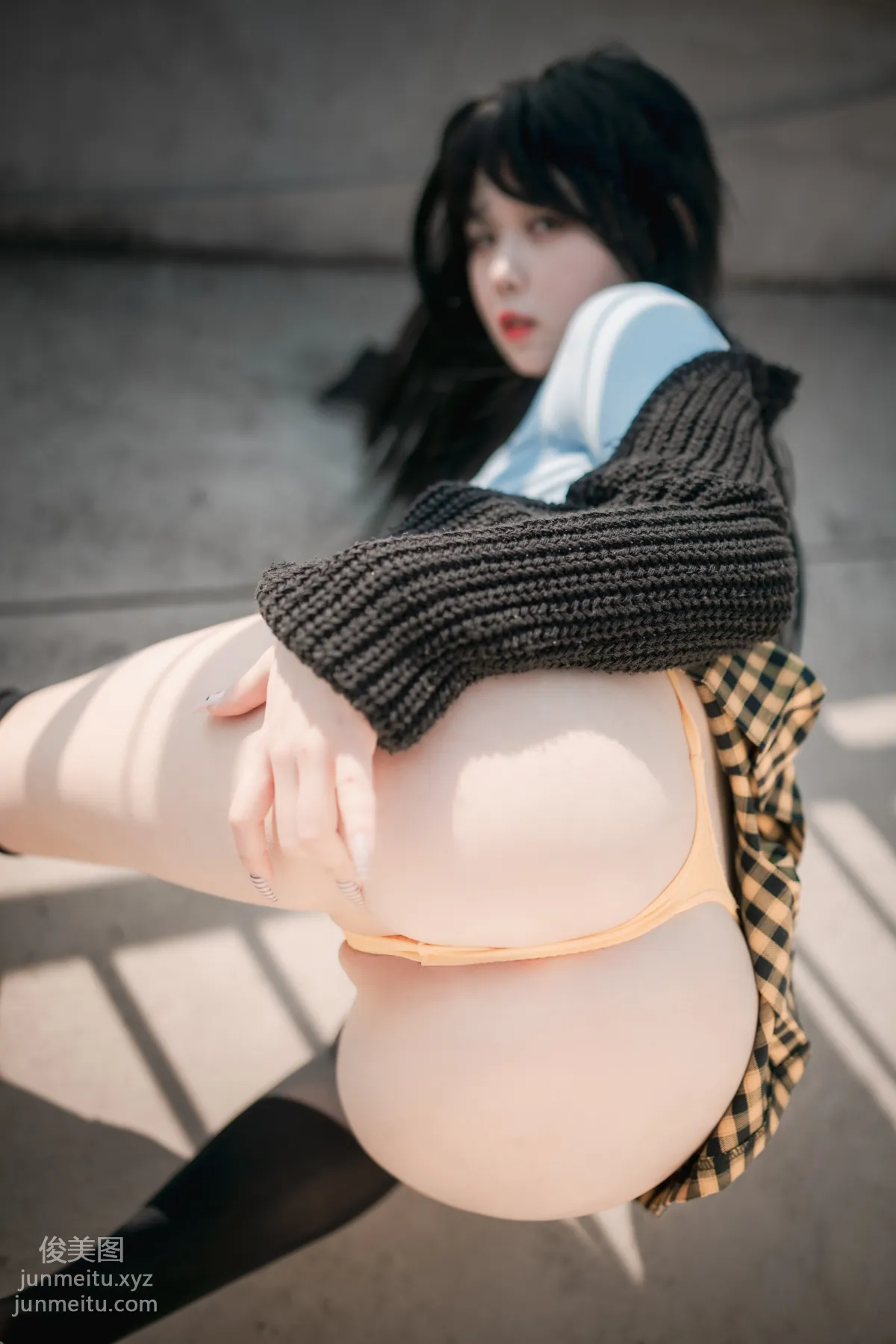 241.[DJAWA] Zia - Early Spring Walk in March[141P] page 99