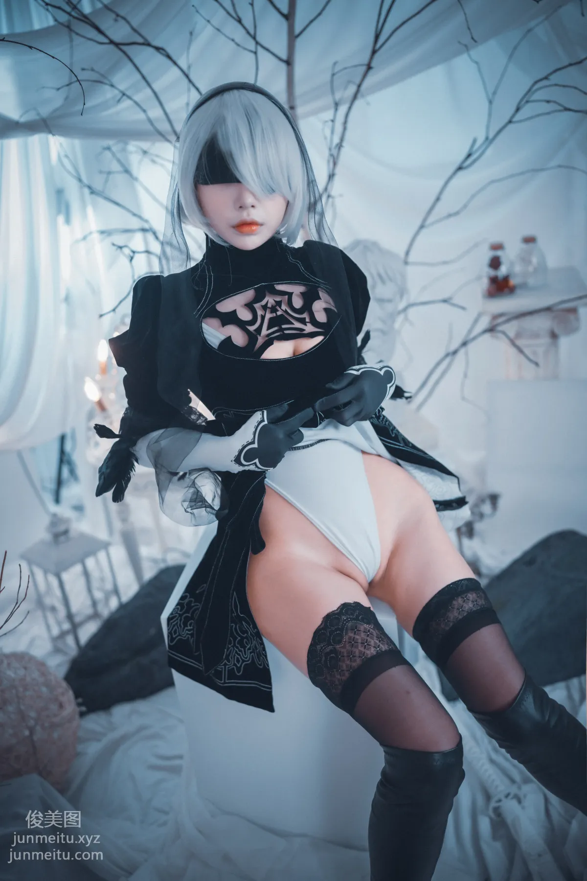 252.[DJAWA] Zzyuri(쮸리)-Nier Automata 2B[134P] page 123