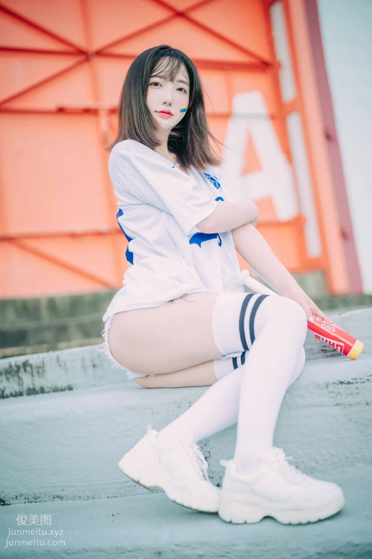 305.[DJAWA] YeEun - Cheer Up in the Summer [126P] page 73