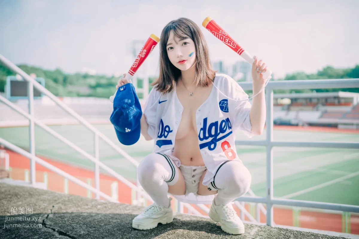 305.[DJAWA] YeEun - Cheer Up in the Summer [126P] page 47