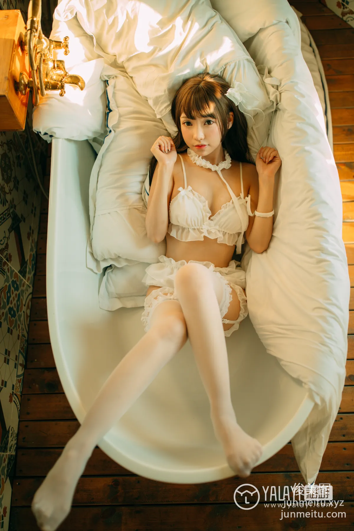 [YALAYI雅拉伊] No.072 梦里梦外 水花儿 [46P] page 18