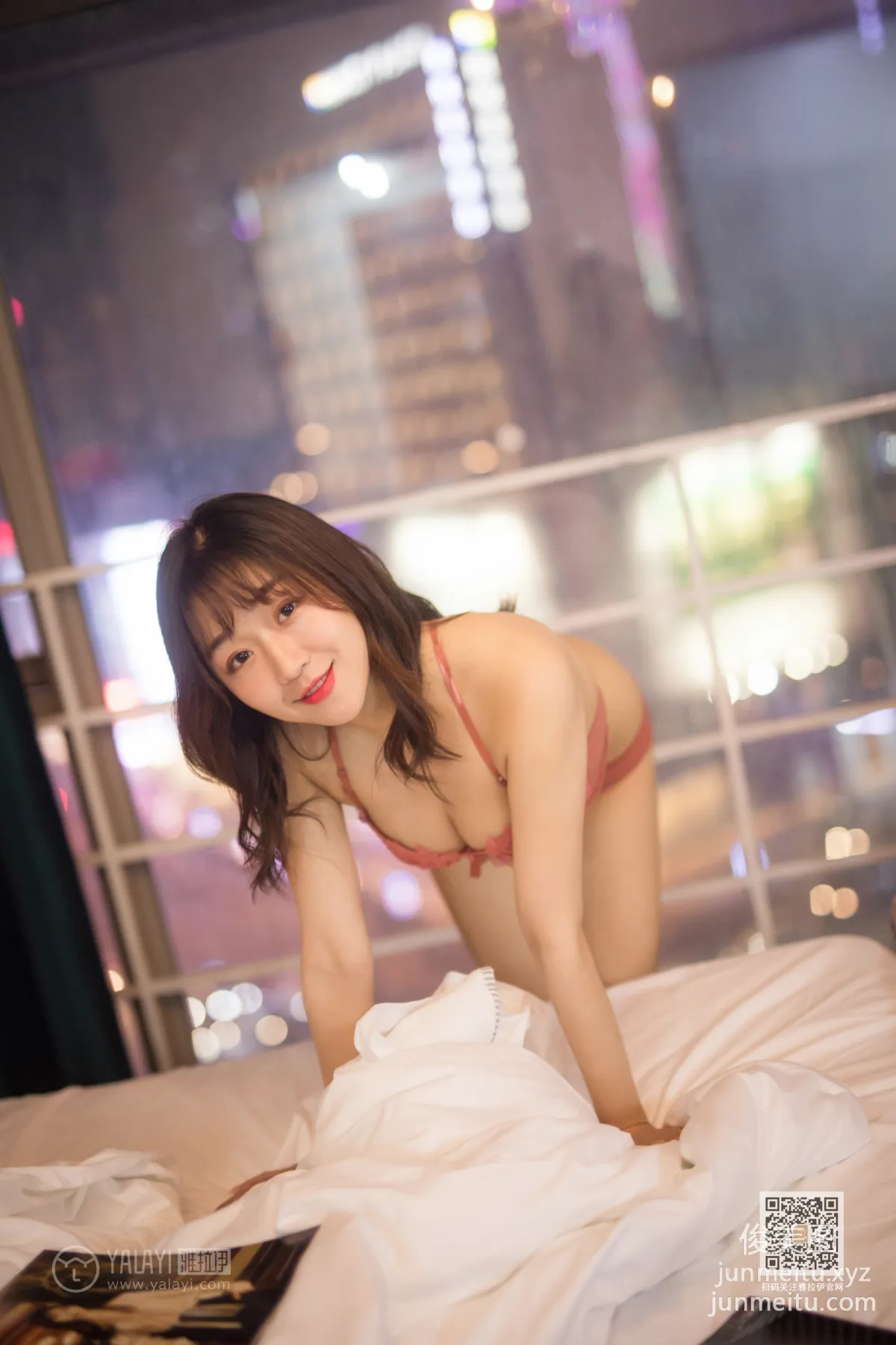 [YALAYI雅拉伊] 2020.02.21 Vol.551 六十六楼往下看 小颖 [47+1P772MB] page 33