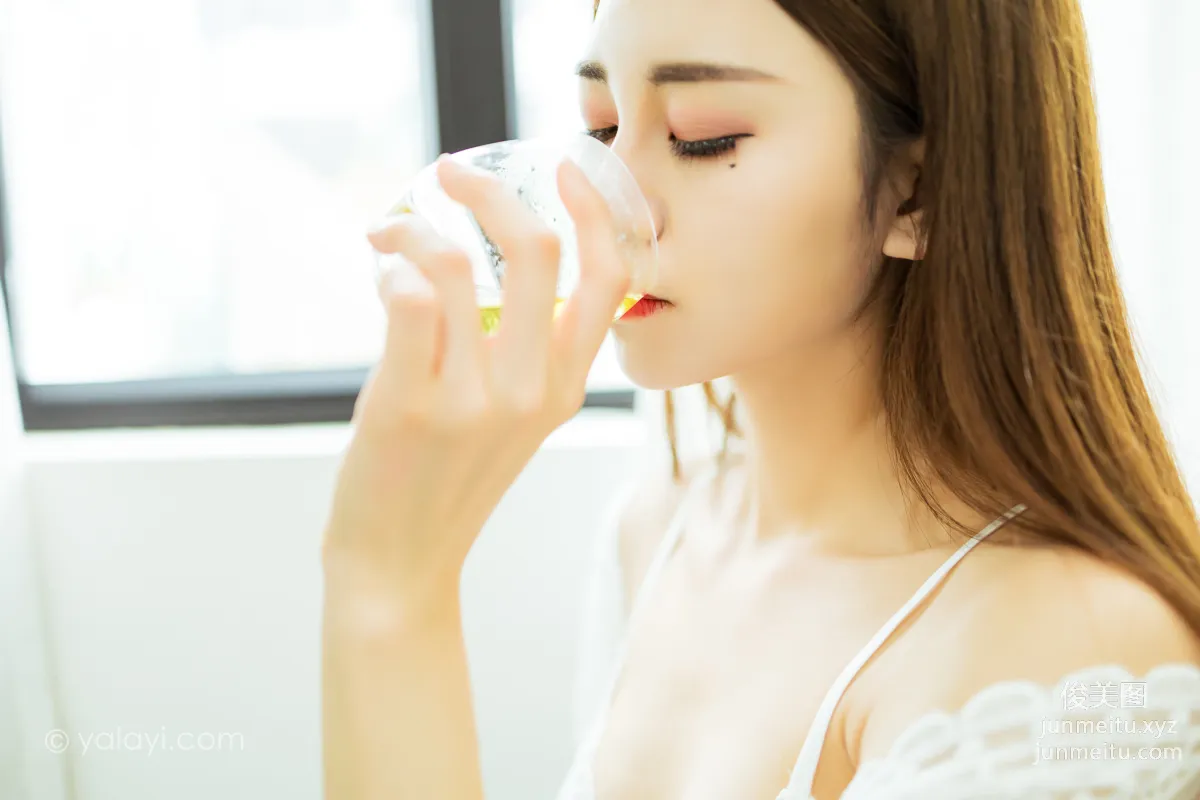 [YALAYI雅拉伊] 2021.03.05 NO.770 新的一天 陈若冰 page 6