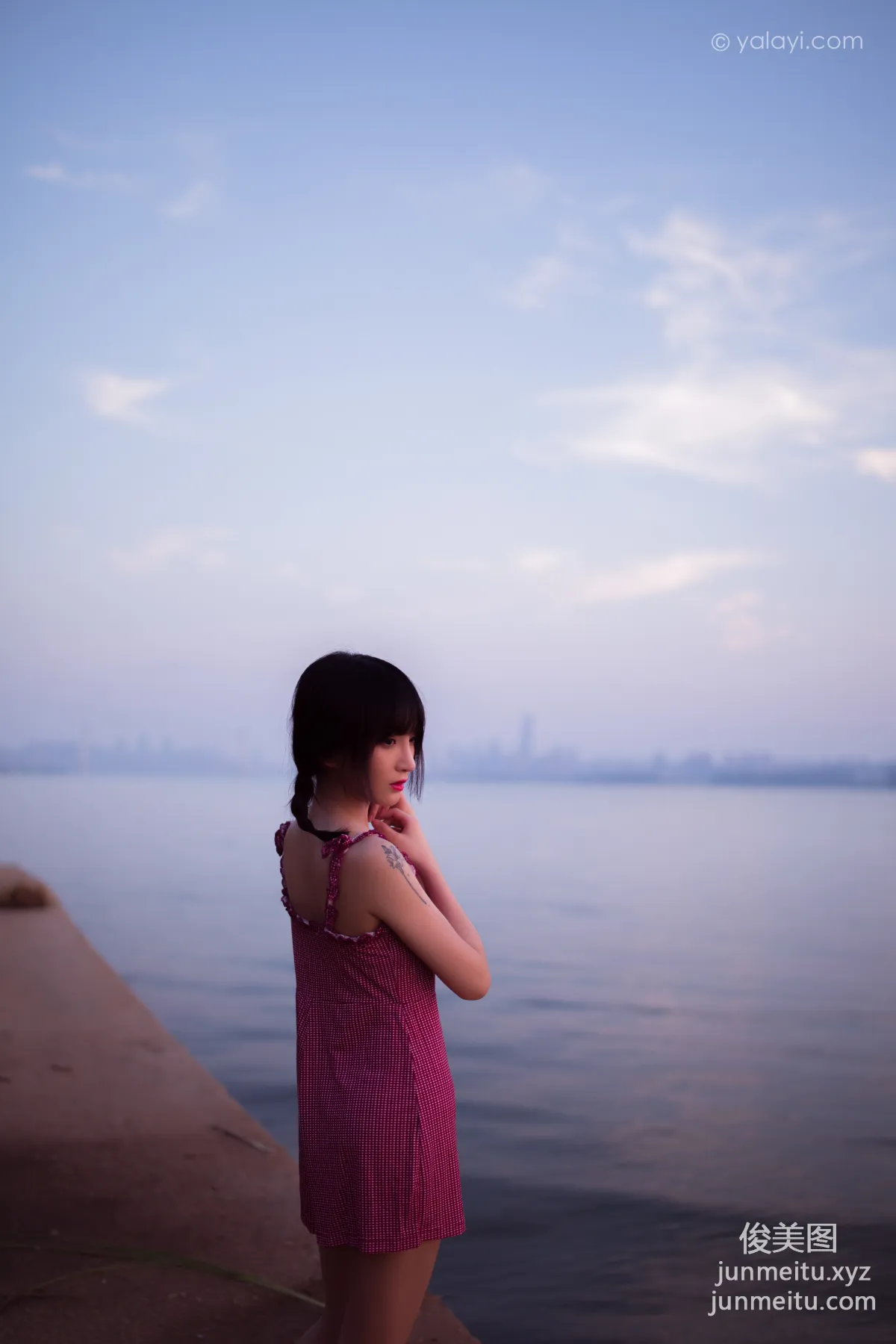 [YALAYI雅拉伊] 2020.09.14 NO.702 落落《暮色》 page 34