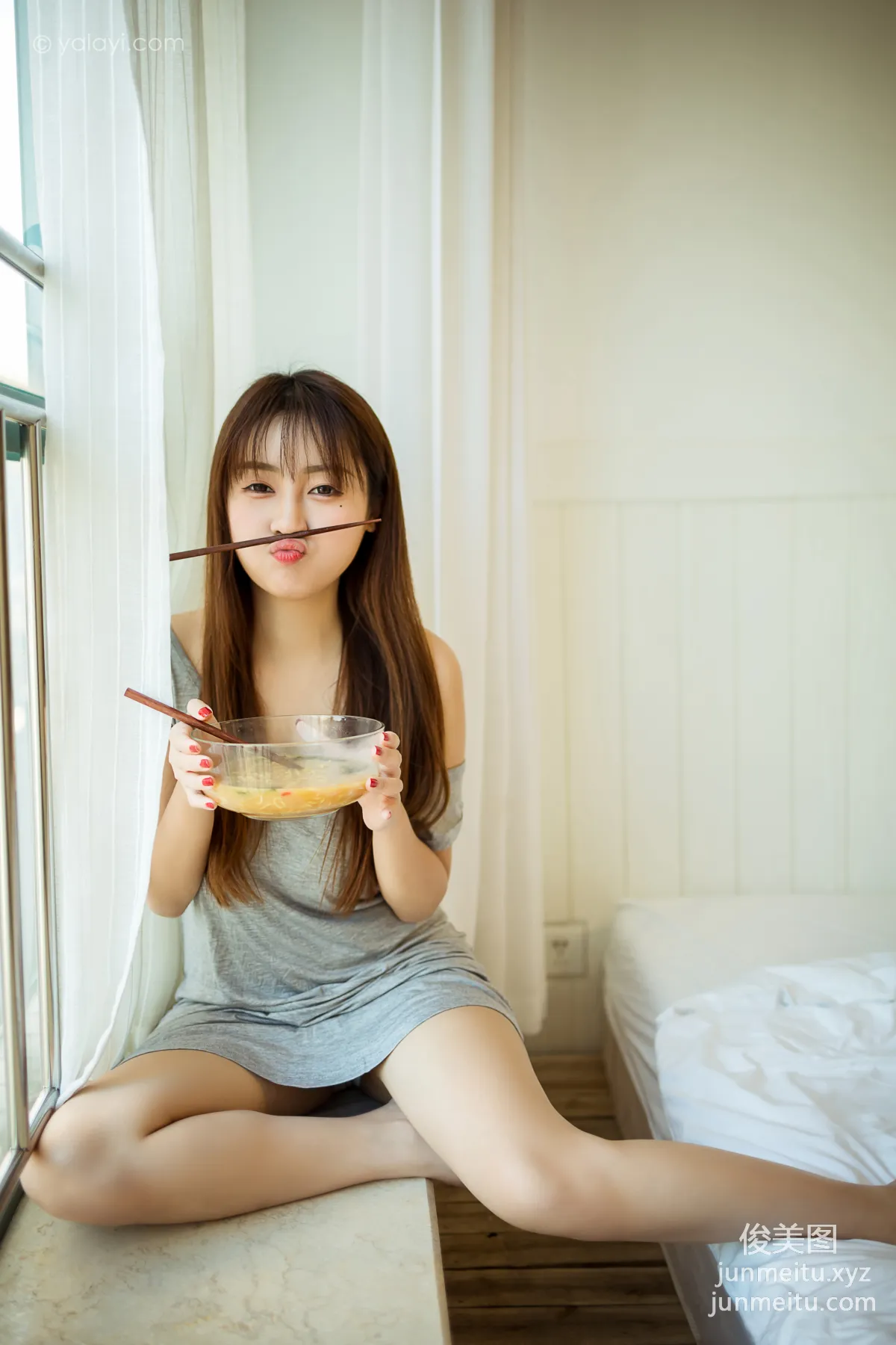 [YALAYI雅拉伊] 2020.10.02 NO.710 虞艺《吃货女友》 page 19