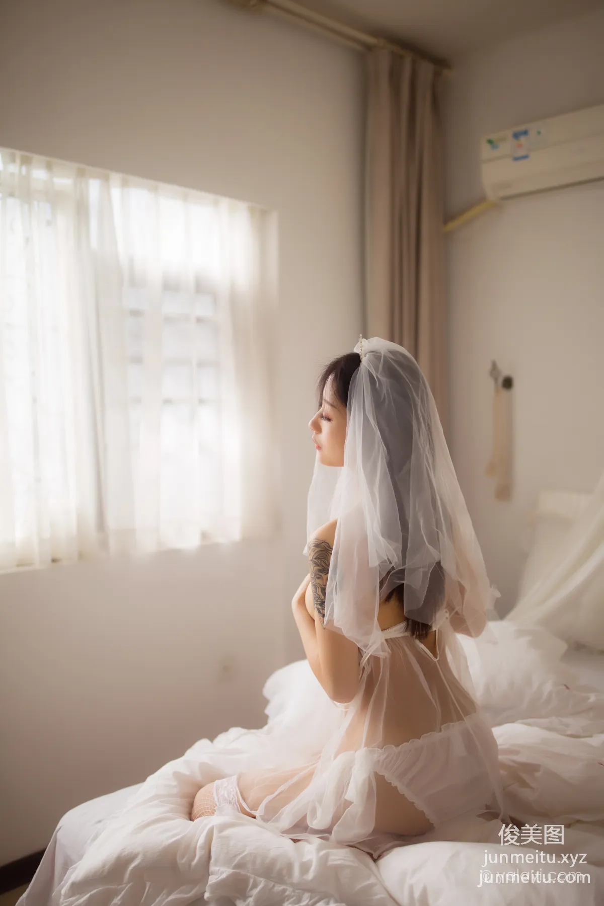 [YALAYI雅拉伊] 2020.10.14 NO.713 优优《等风也等你》 page 30