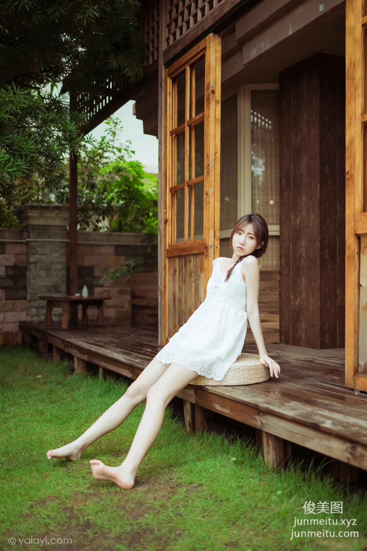 [YALAYI雅拉伊] 2020.10.19 NO.715 小乔《雨后花园》 page 22