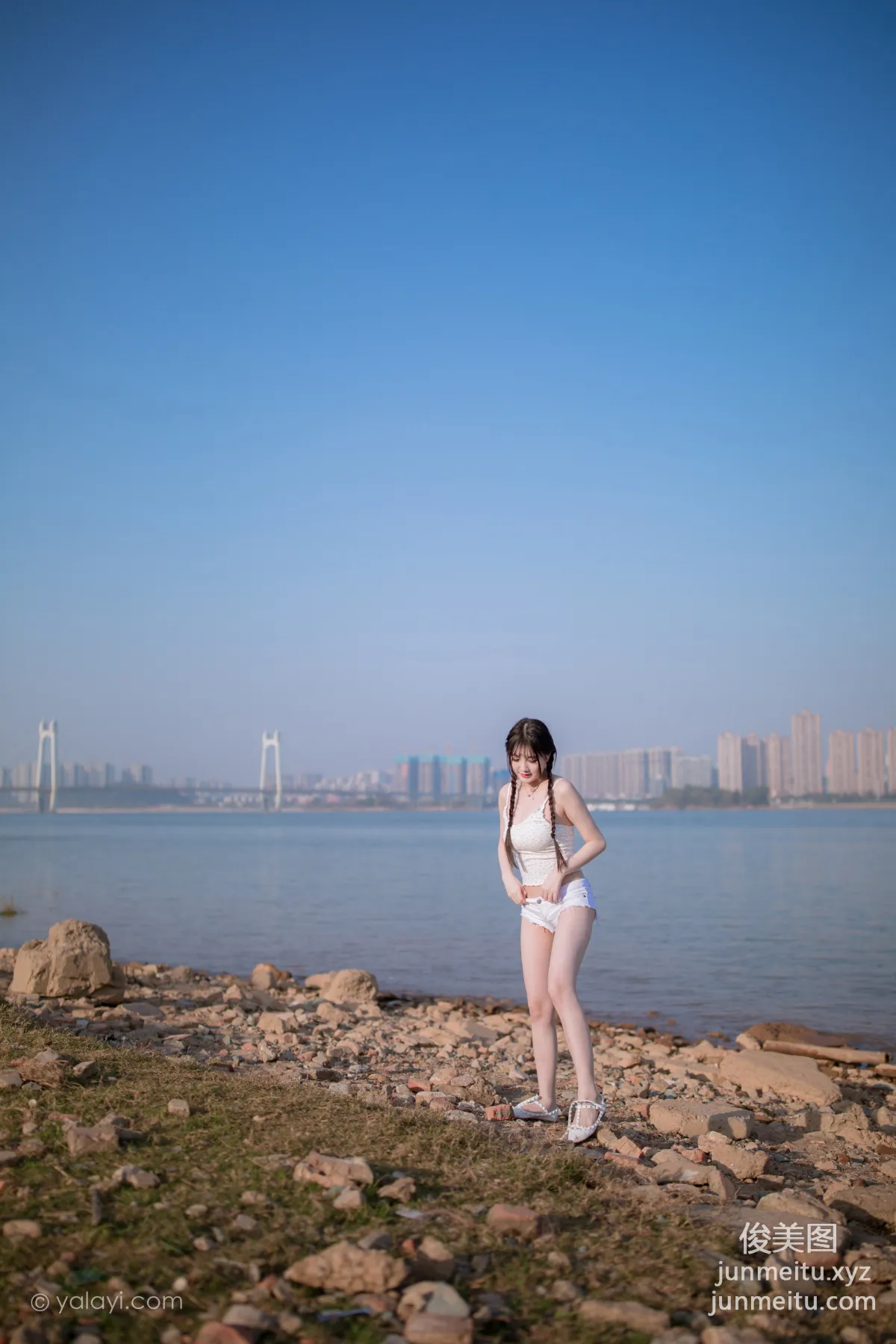 [YALAYI雅拉伊] 2020.12.07 NO.736 瓶儿《去江边》 page 34