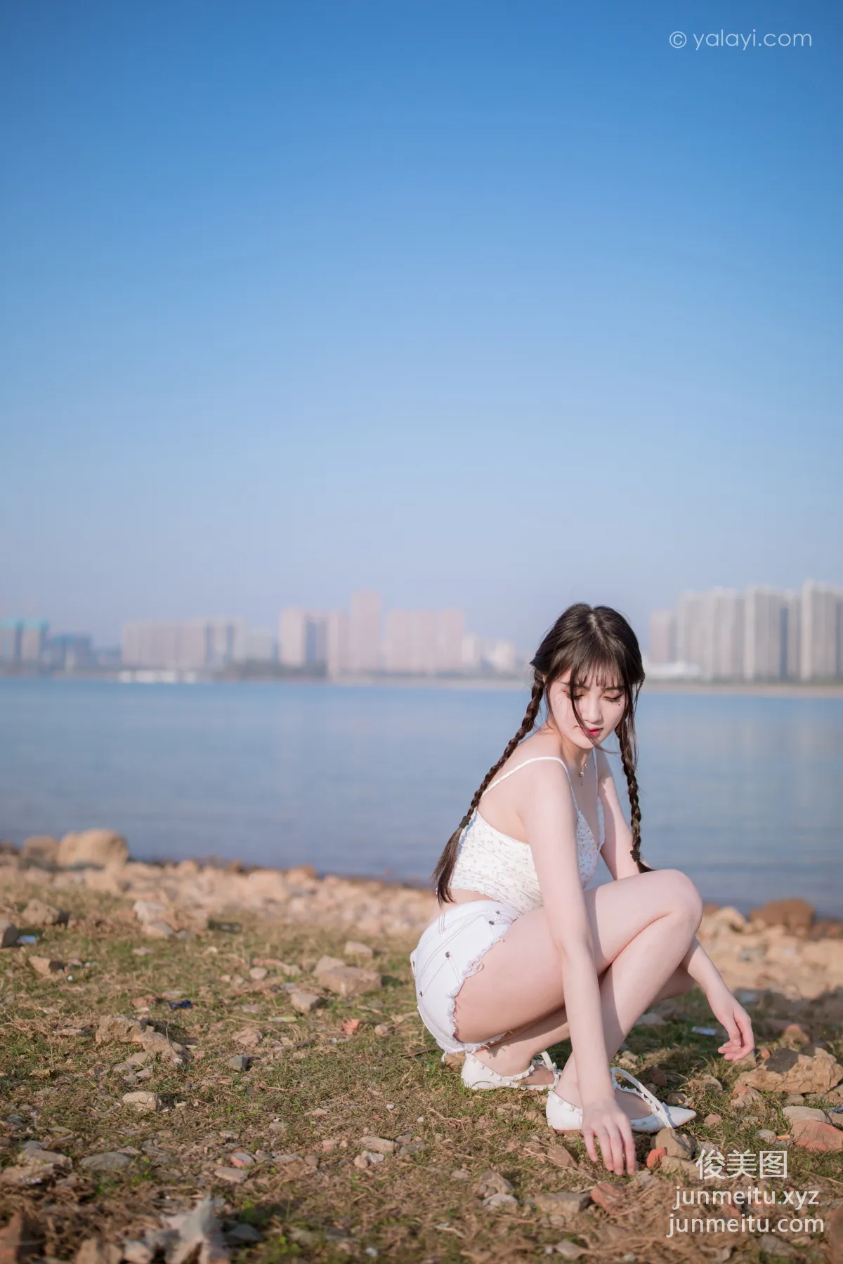 [YALAYI雅拉伊] 2020.12.07 NO.736 瓶儿《去江边》 page 37
