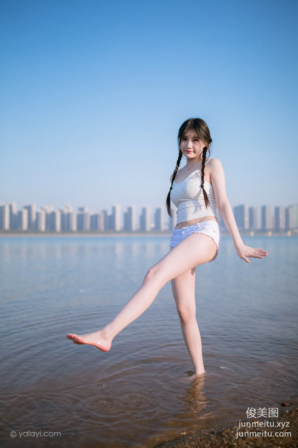 [YALAYI雅拉伊] 2020.12.07 NO.736 瓶儿《去江边》 page 47
