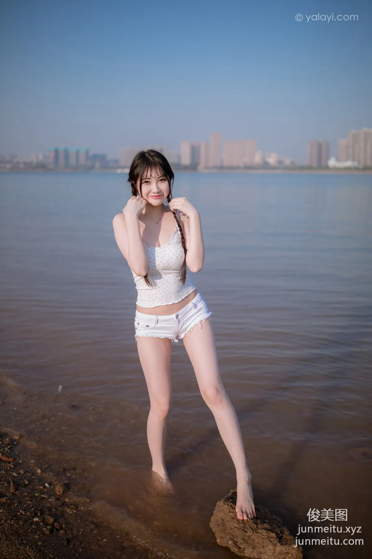 [YALAYI雅拉伊] 2020.12.07 NO.736 瓶儿《去江边》 page 52
