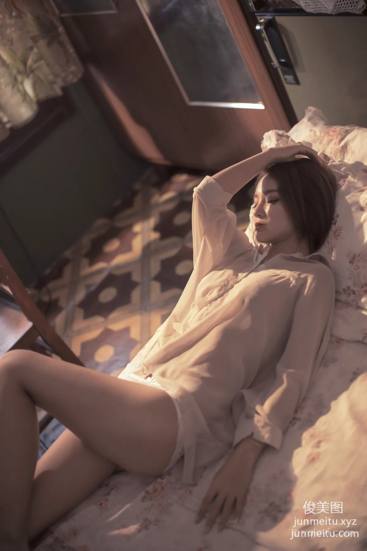 [YALAYI雅拉伊]2021.06.03 NO.803 若有思 梓杨 page 4
