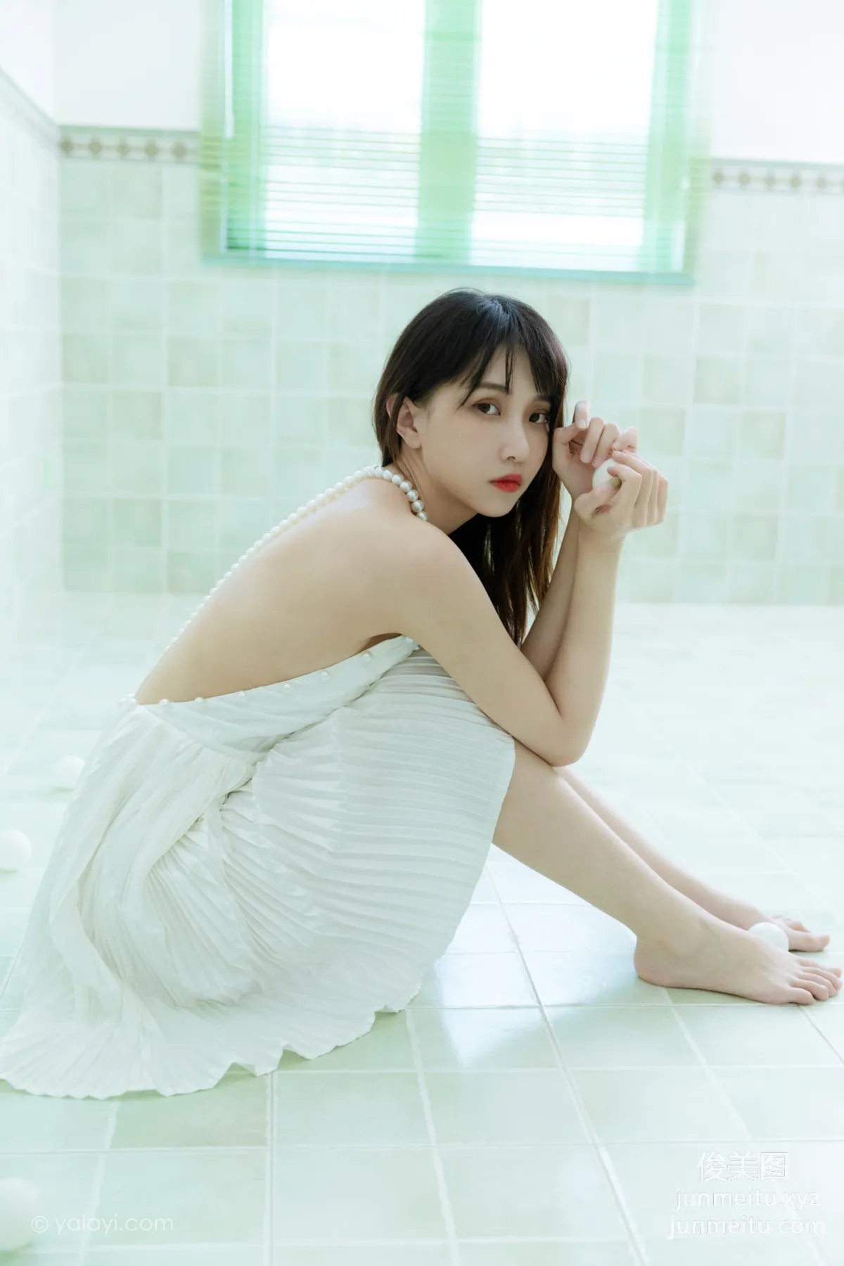 [YALAYI雅拉伊]2021.07.15 NO.818 窗内窗外 妍妍 page 13
