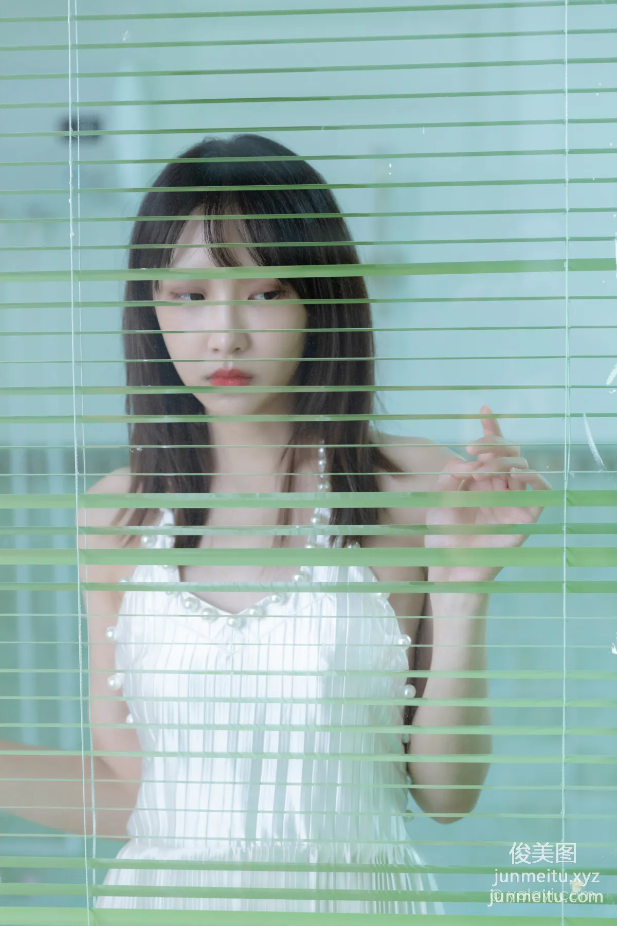 [YALAYI雅拉伊]2021.07.15 NO.818 窗内窗外 妍妍 page 29