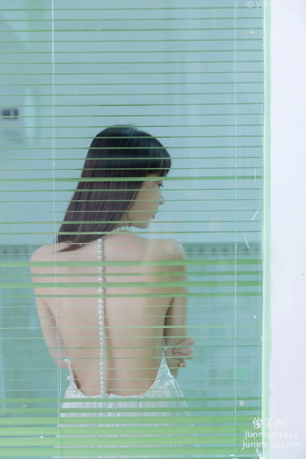 [YALAYI雅拉伊]2021.07.15 NO.818 窗内窗外 妍妍 page 32
