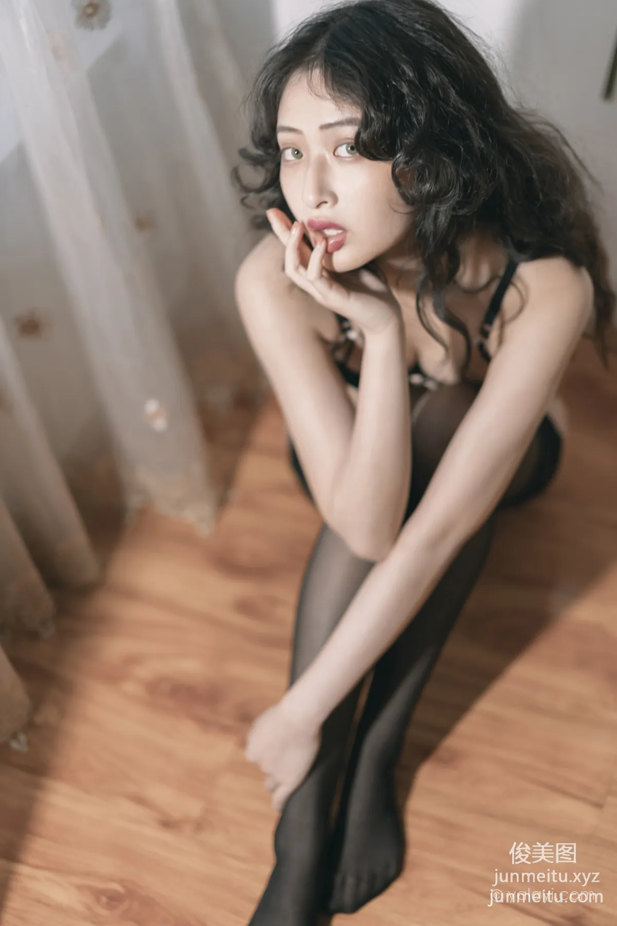 [YALAYI雅拉伊]2021.09.13 NO.842 黑蝴蝶 西子 page 31