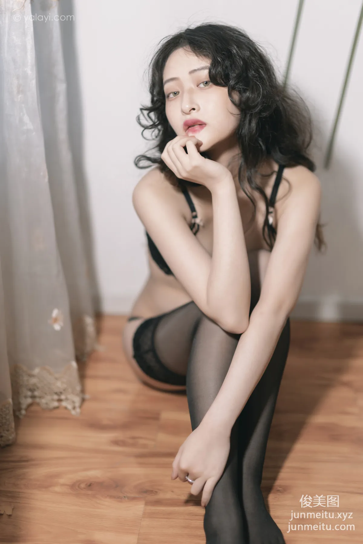 [YALAYI雅拉伊]2021.09.13 NO.842 黑蝴蝶 西子 page 32