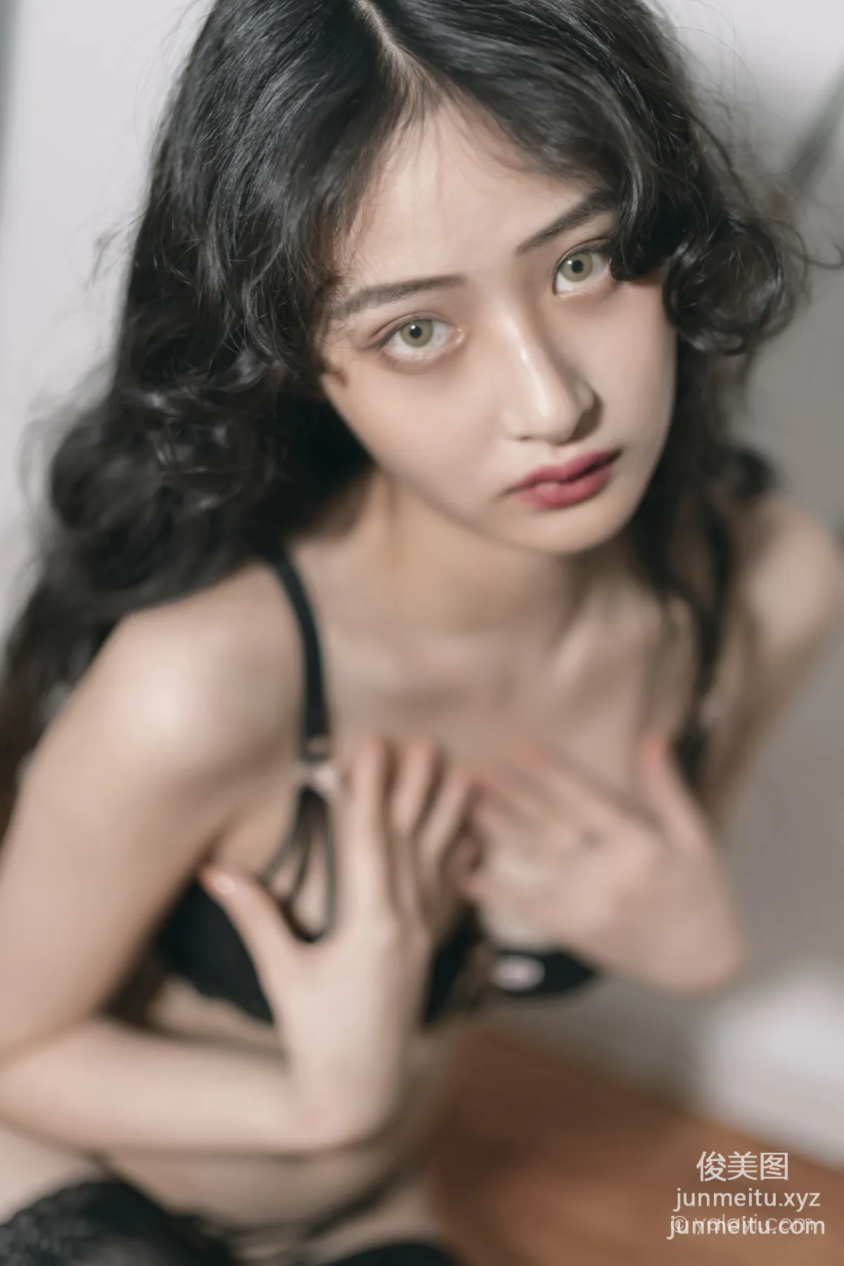 [YALAYI雅拉伊]2021.09.13 NO.842 黑蝴蝶 西子 page 34