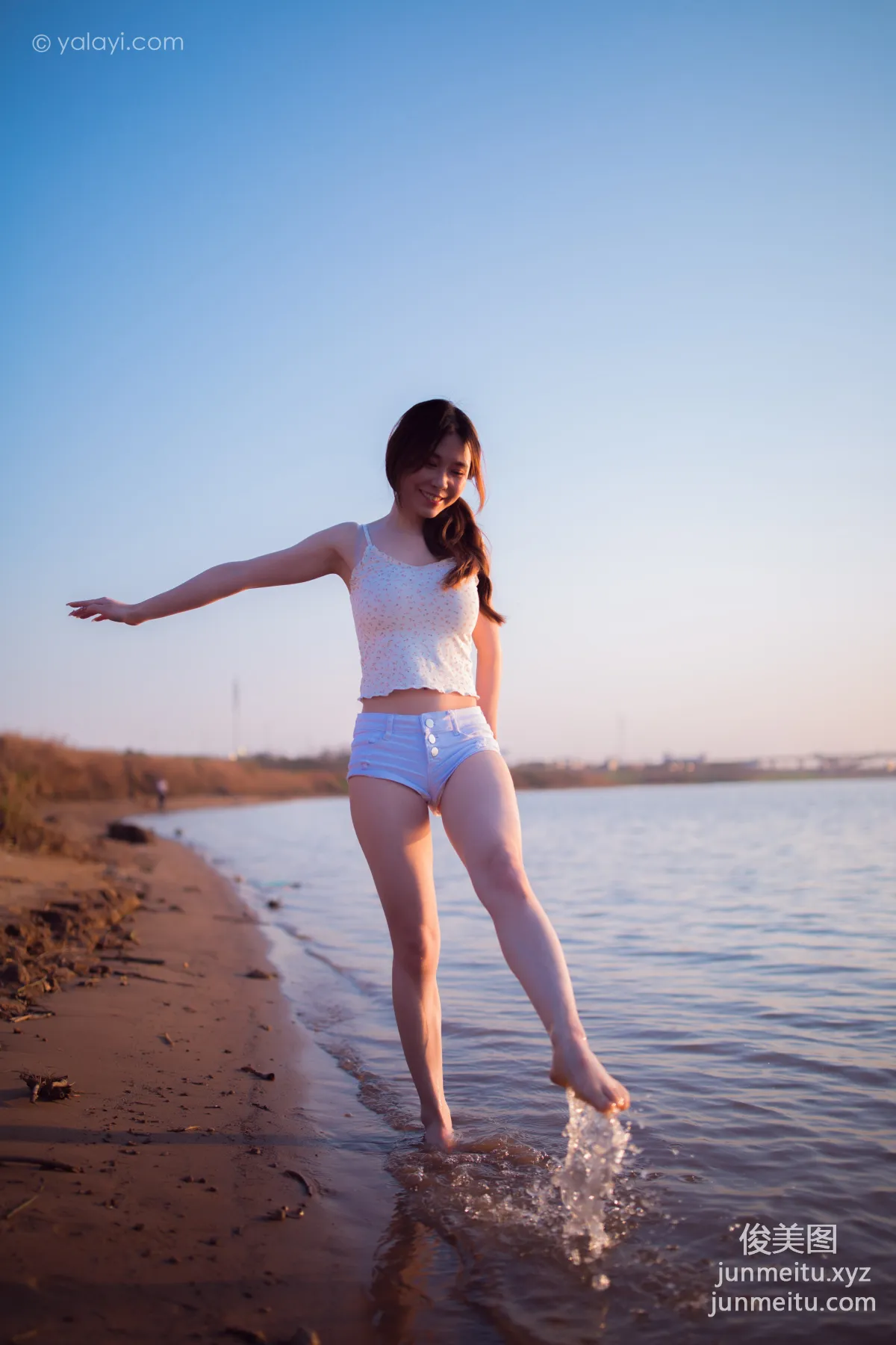 [YALAYI雅拉伊]2021.09.19 NO.845 跋山涉水 香草 page 25