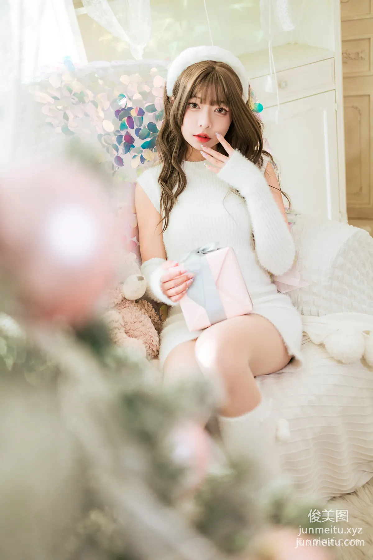 [YALAYI雅拉伊]2021.12.17 NO.879 圣诞礼物 阿禾 page 35