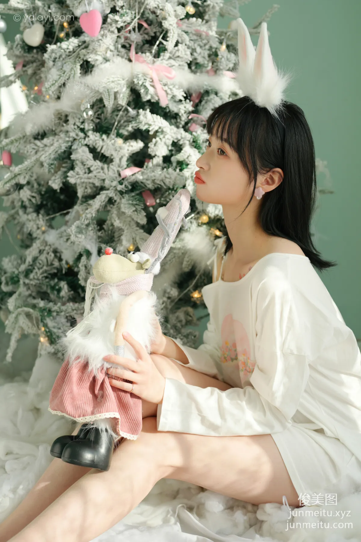 [YALAYI雅拉伊]2021.12.31 NO.884 迎新 京京 page 15