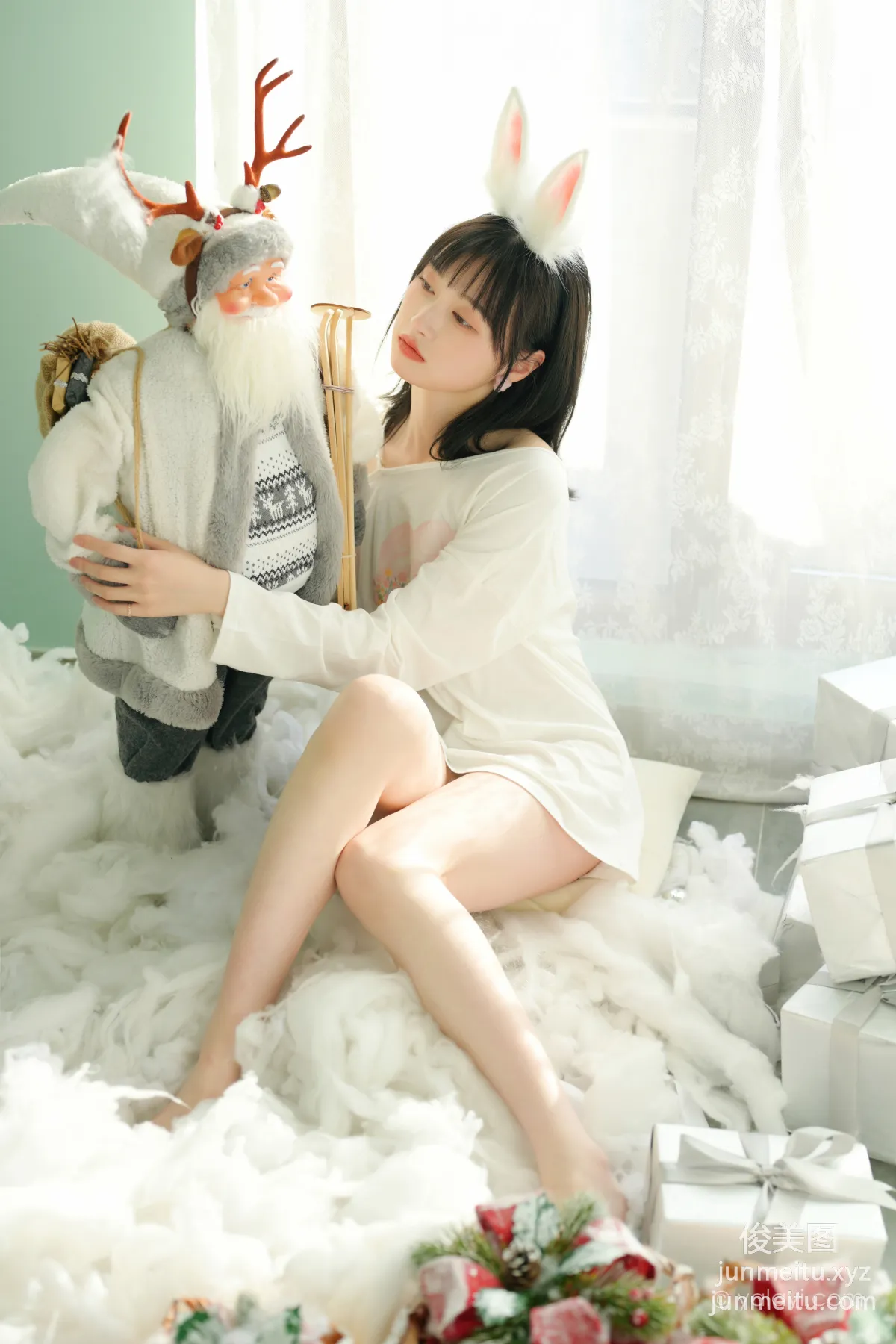 [YALAYI雅拉伊]2021.12.31 NO.884 迎新 京京 page 28