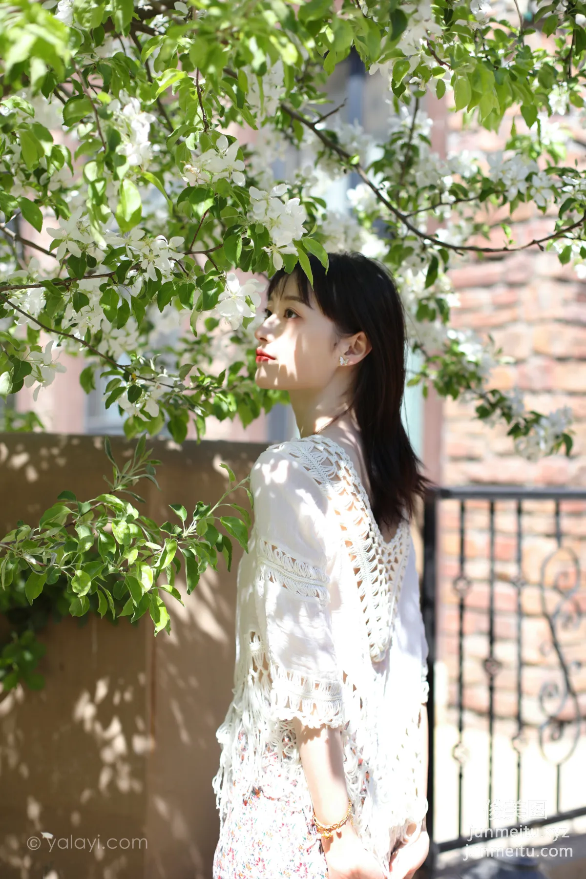 [YALAYI雅拉伊] 2022.09.22 NO.974 光晕 京京 page 16
