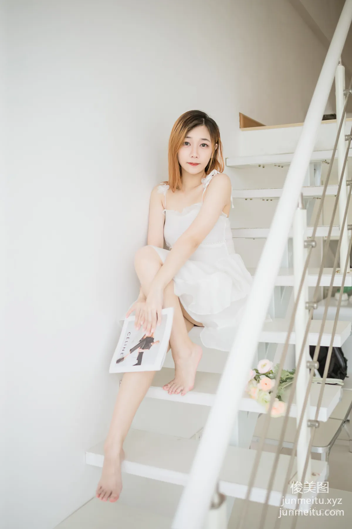[YALAYI雅拉伊] 2022.12.03 NO.988 白衣丽人 夜夜 page 13