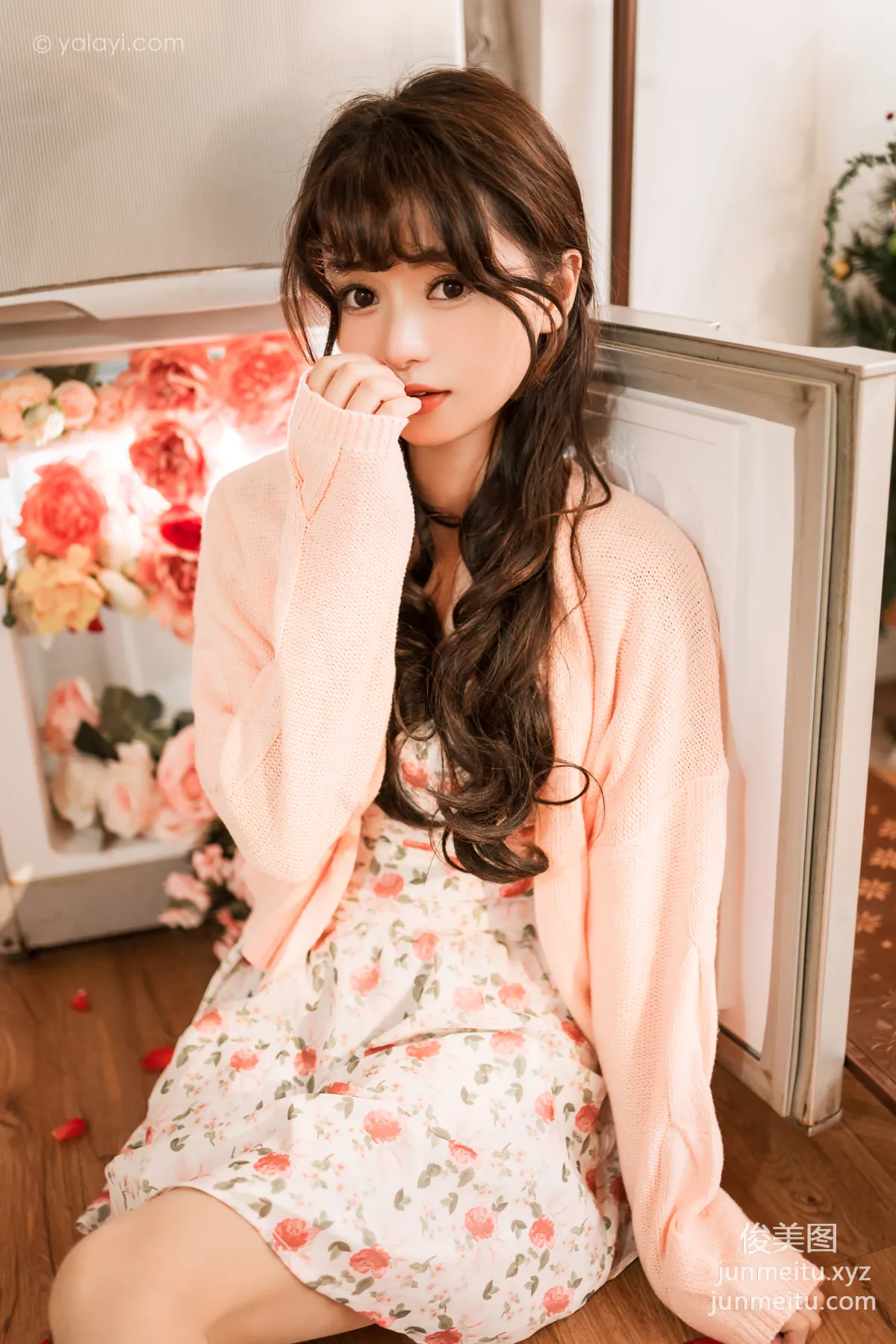 [YALAYI雅拉伊] 2023.01.14 NO.998 第一眼就喜欢上你 小亭 page 23