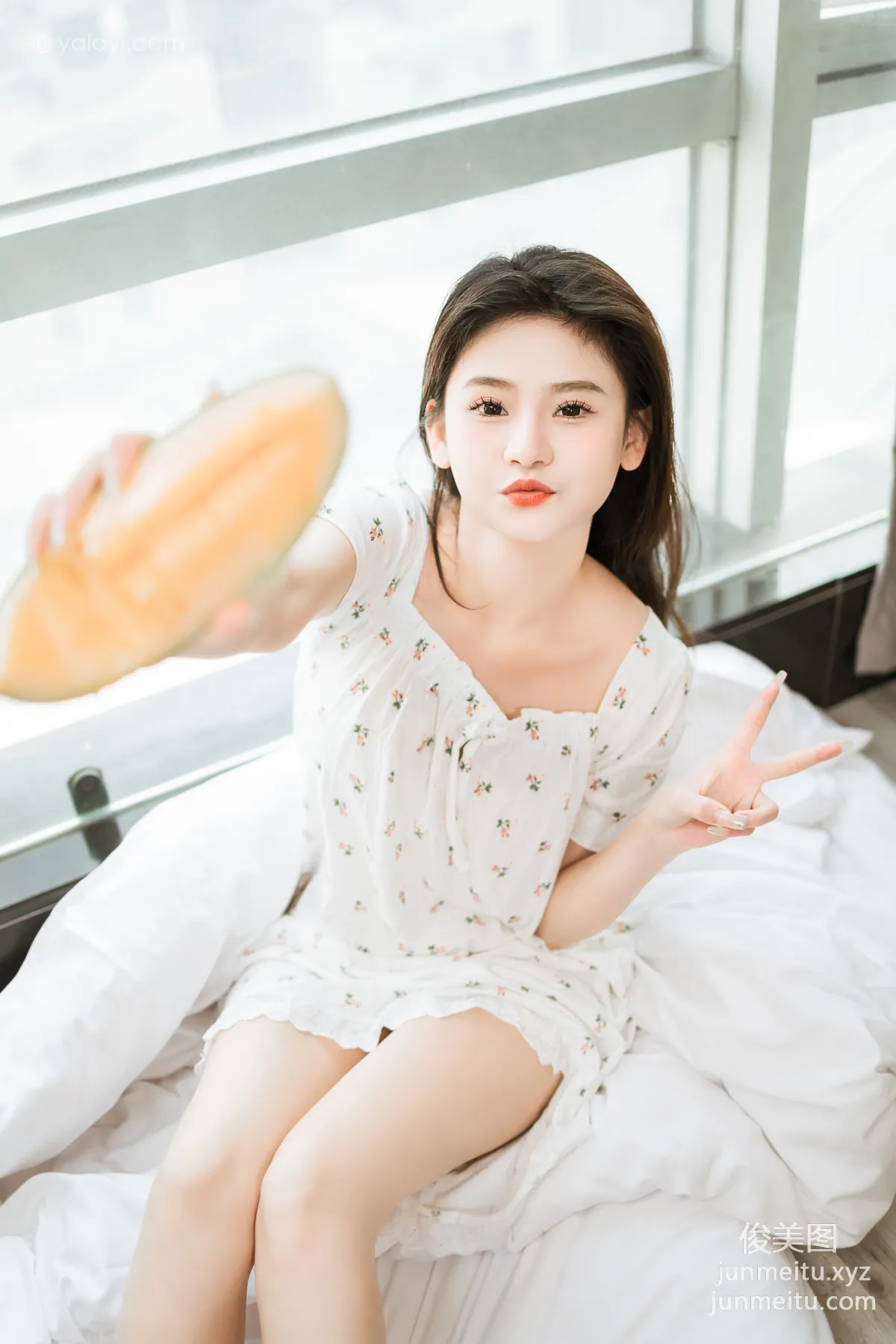 [YALAYI雅拉伊] 2023.05.02 NO.1028 请你吃瓜 若婷 page 32