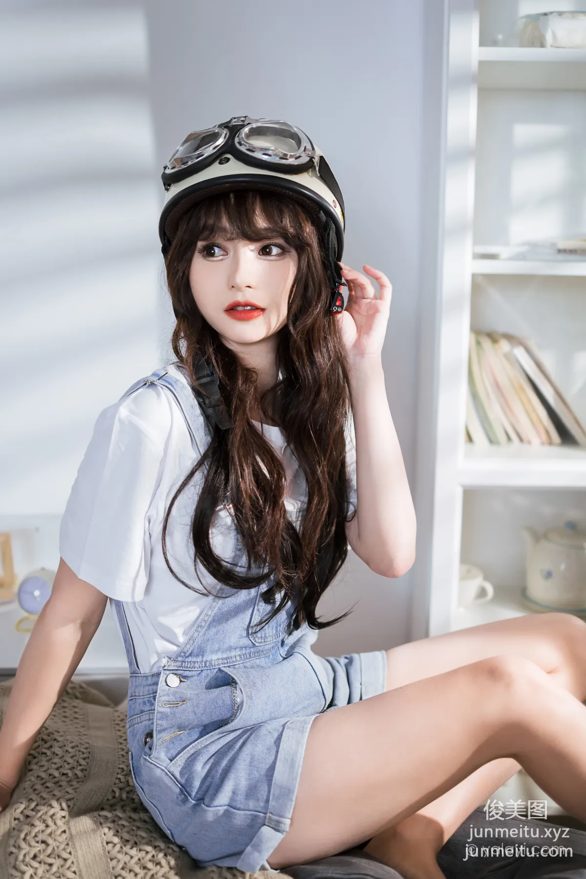 [YALAYI雅拉伊] 2023.05.02 NO.1032 穿吊带牛仔裤的少女 小亭 page 35